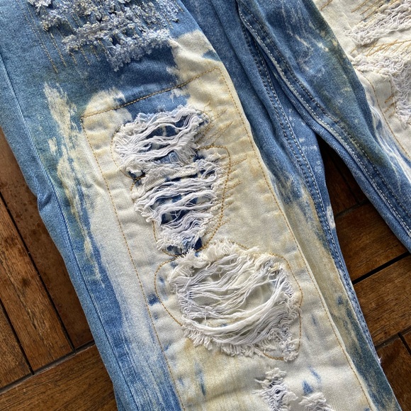 8ighth DStrkt Jeans Mens 30X 32 light wash Distressed/ Destroyer jeans. - Picture 13 of 15